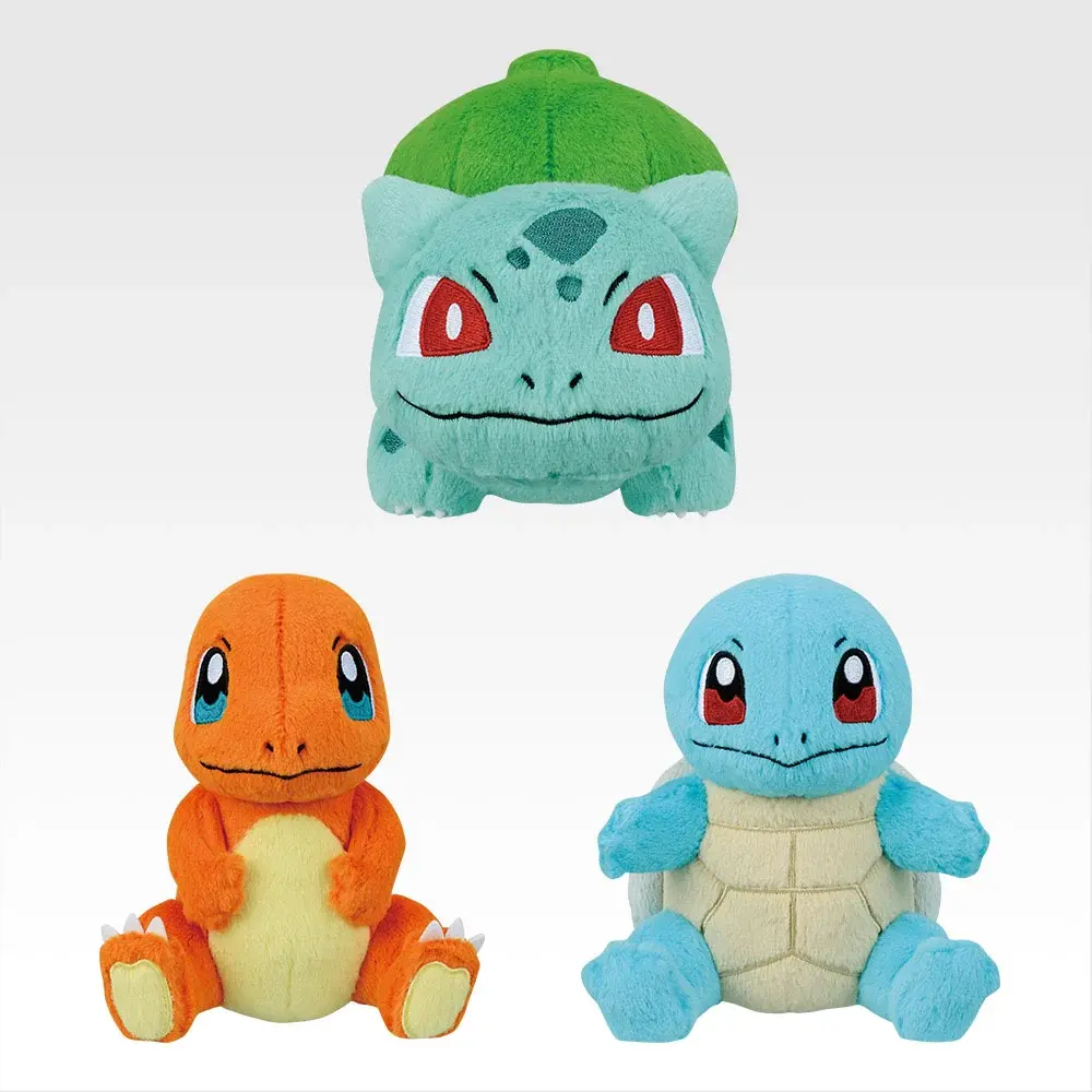 Plüschfiguren der Starter-Pokémon aus Kanto